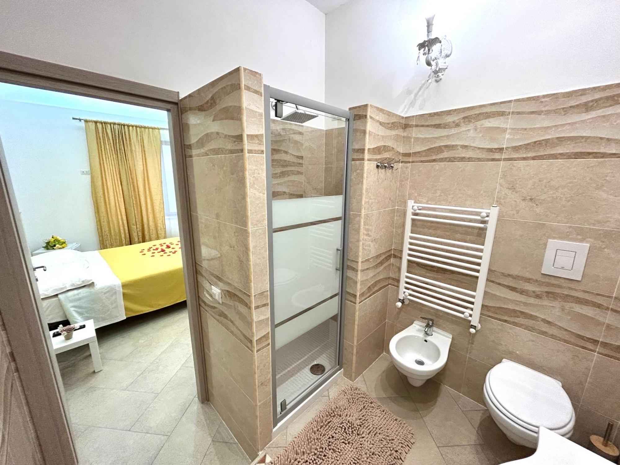 A Un Passo Dagli Dei Bed & Breakfast Pimonte Bagian luar foto